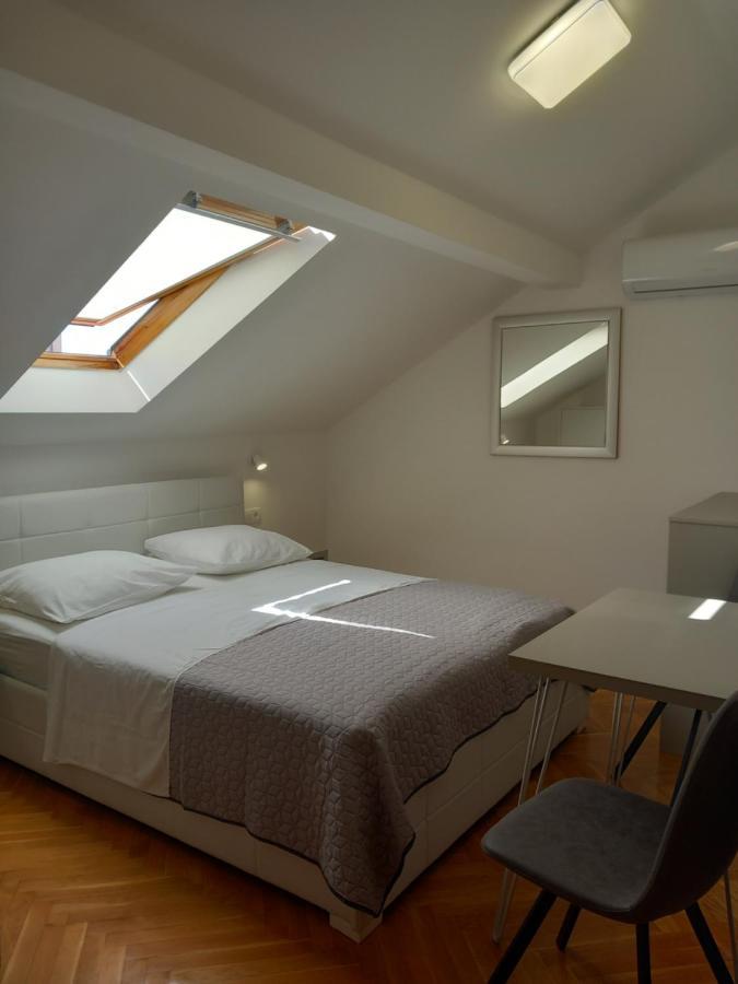 Marjan Apartment & Rooms Split Exterior photo
